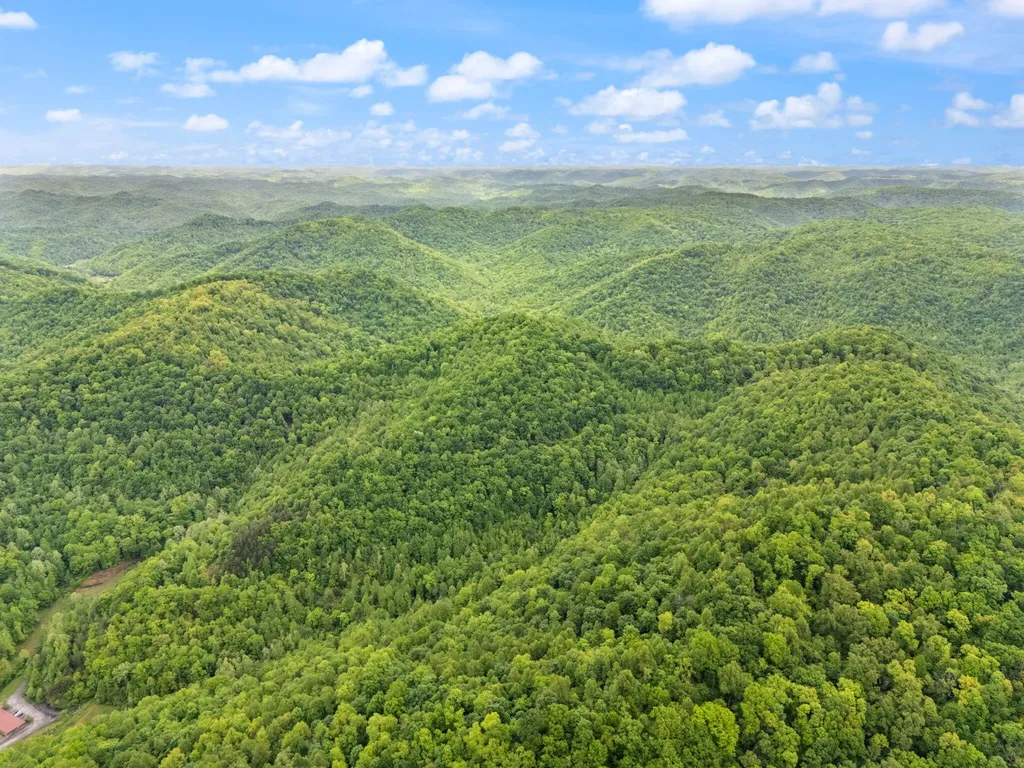 9999 Little Beech Creek Road Manchester KY 40962