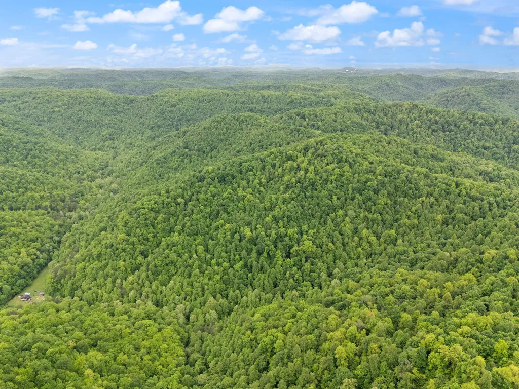 9999 Little Beech Creek Road Manchester KY 40962