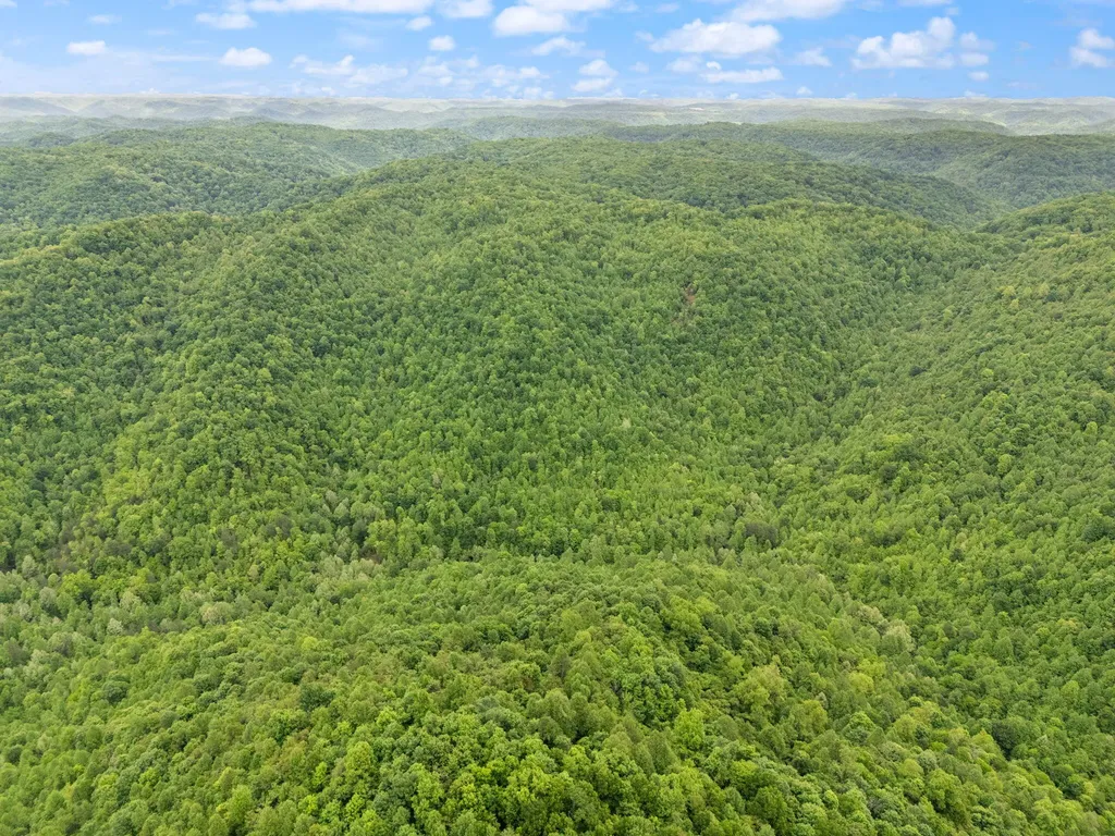 9999 Little Beech Creek Road Manchester KY 40962
