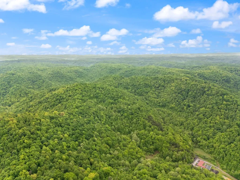 9999 Little Beech Creek Road Manchester KY 40962
