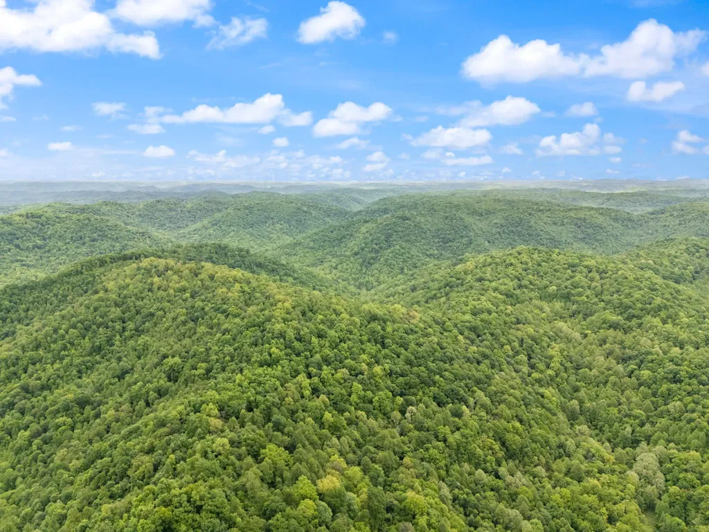 9999 Little Beech Creek Road Manchester KY 40962