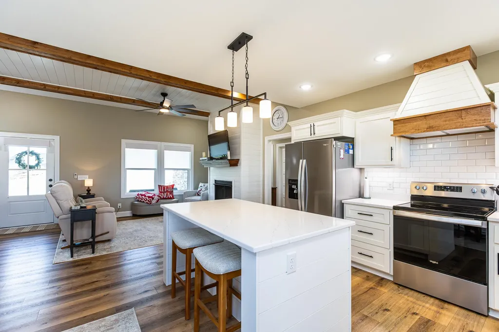 80 Josalyn Court Paint Lick KY 40461