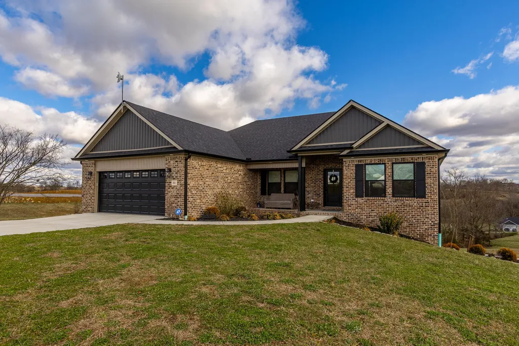 80 Josalyn Court Paint Lick KY 40461