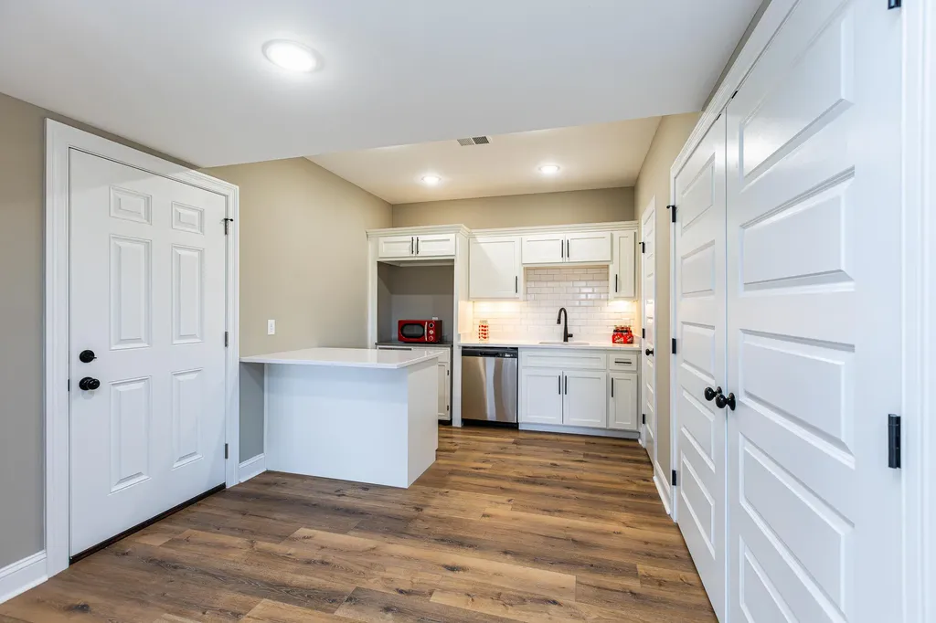 80 Josalyn Court Paint Lick KY 40461