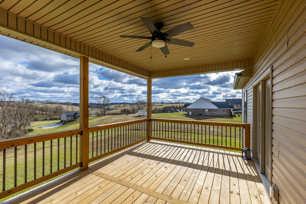 80 Josalyn Court Paint Lick KY 40461