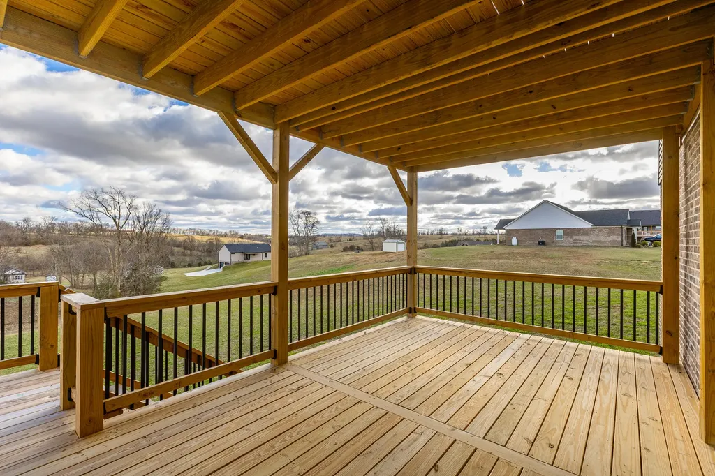 80 Josalyn Court Paint Lick KY 40461