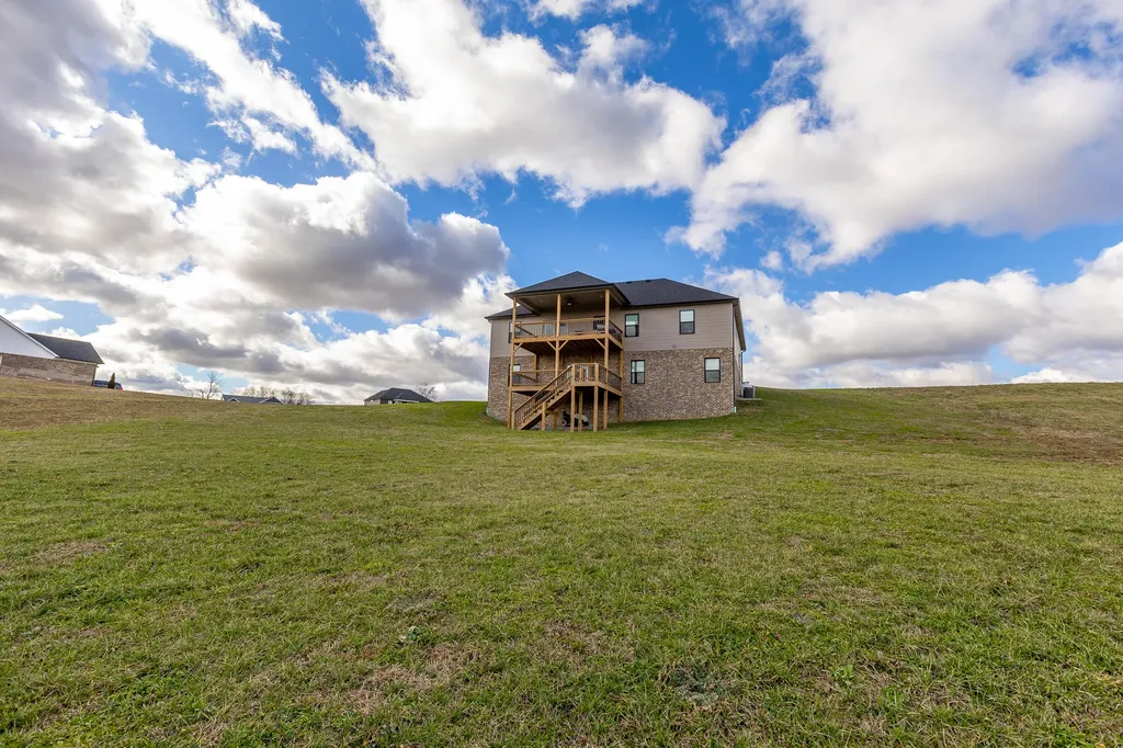 80 Josalyn Court Paint Lick KY 40461