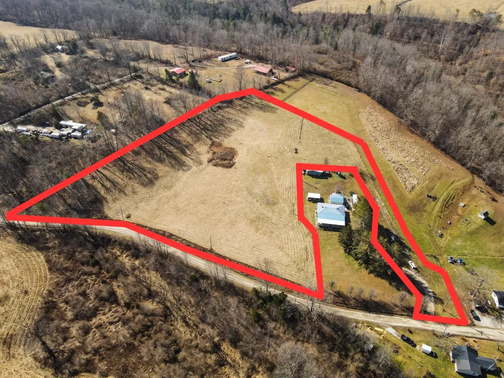 9999 Hensley Road East Bernstadt KY 40729