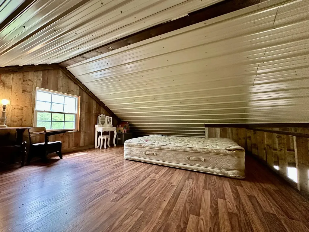 1958 Raleigh Creek East Road Monticello KY 42633