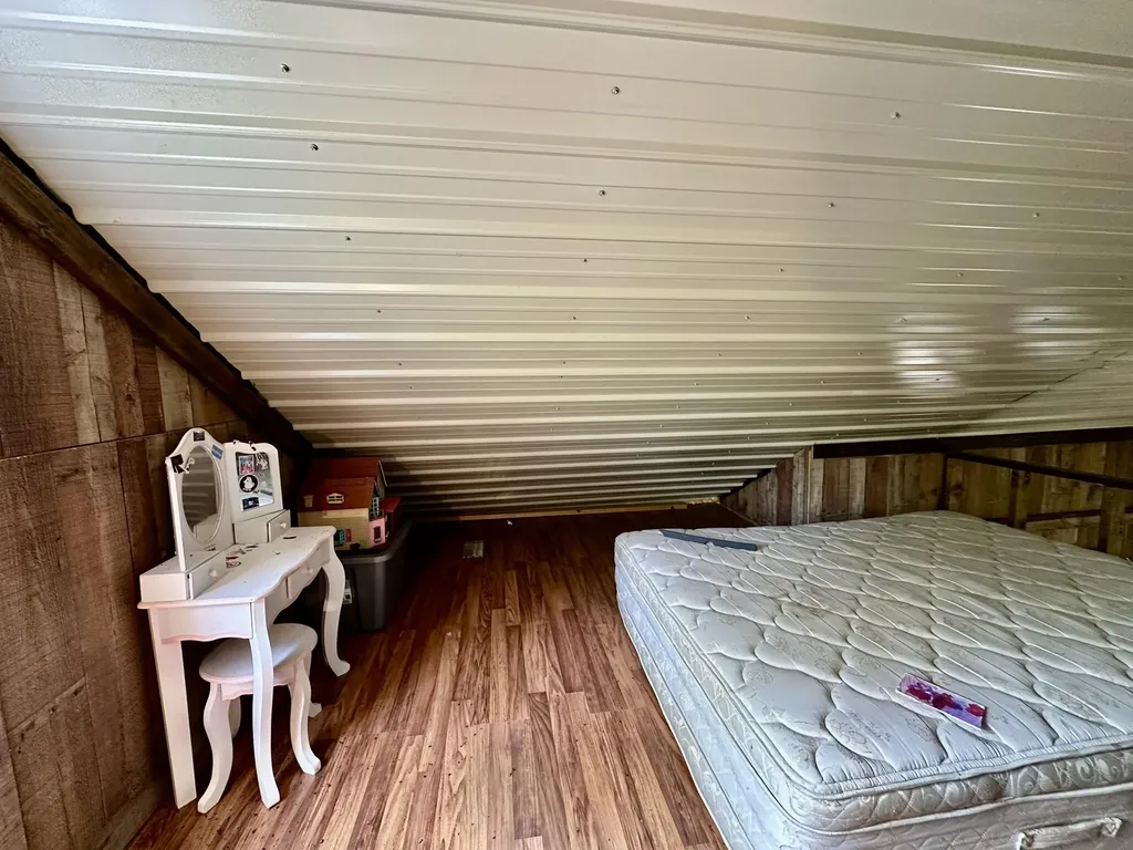 1958 Raleigh Creek East Road Monticello KY 42633