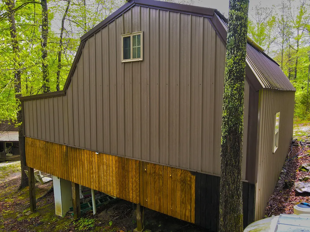 1958 Raleigh Creek East Road Monticello KY 42633