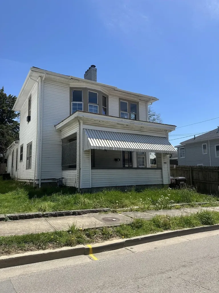 15 N Sycamore Street Mt Sterling KY 40353