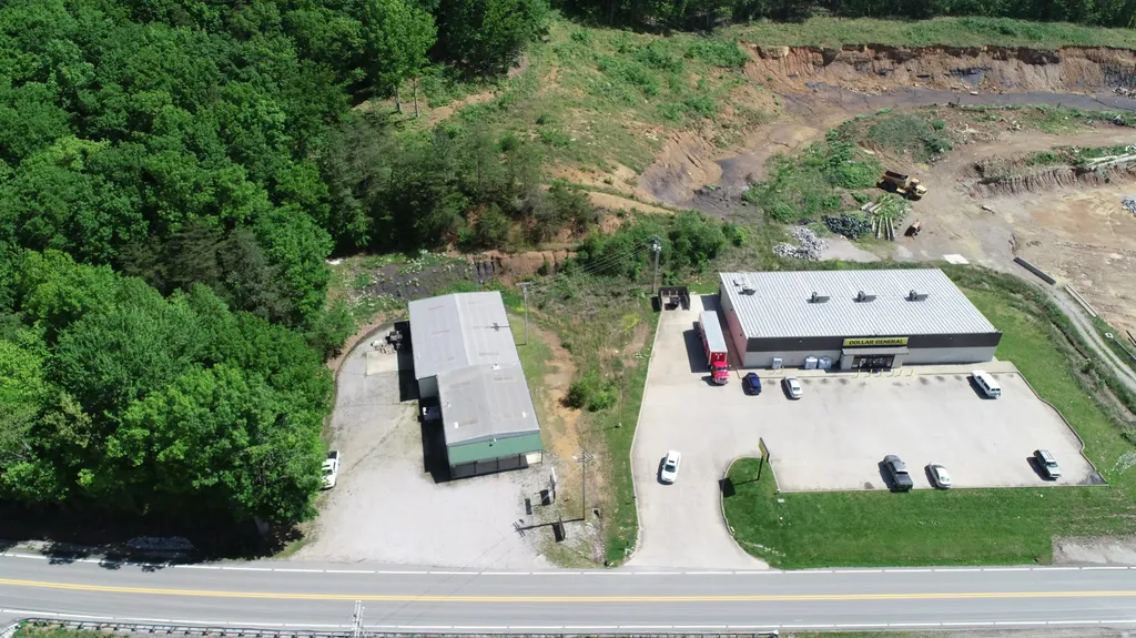 4252 N 25w Highway Williamsburg KY 40769