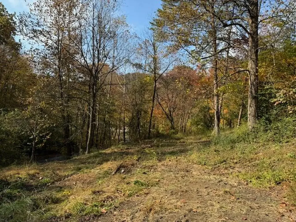 60 Conley Loop Baxter KY 40806