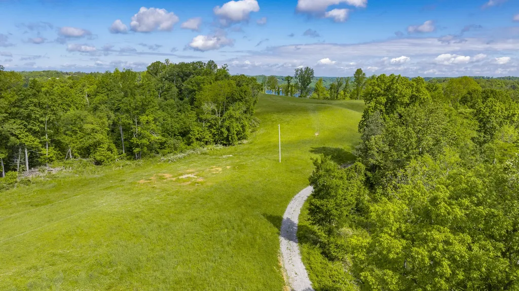 333 Acreyville Road Monticello KY 42633
