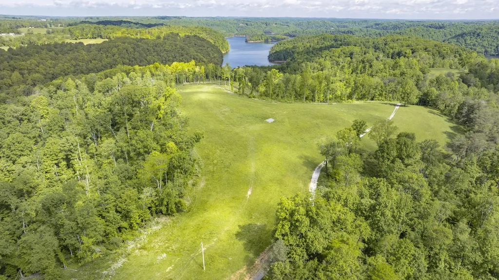 333 Acreyville Road Monticello KY 42633