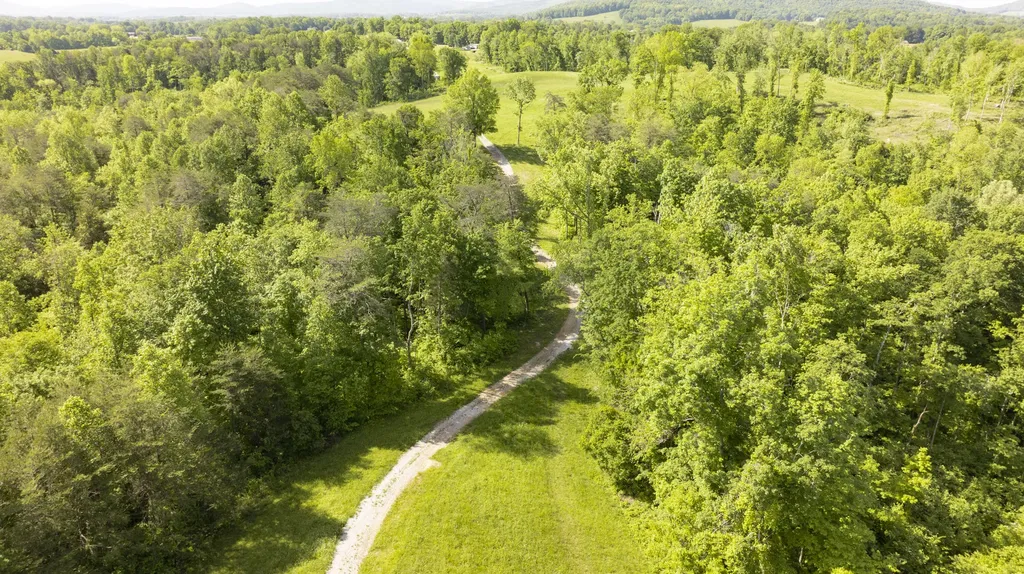 333 Acreyville Road Monticello KY 42633