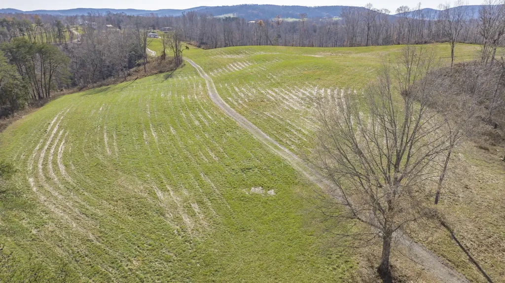 333 Acreyville Road Monticello KY 42633