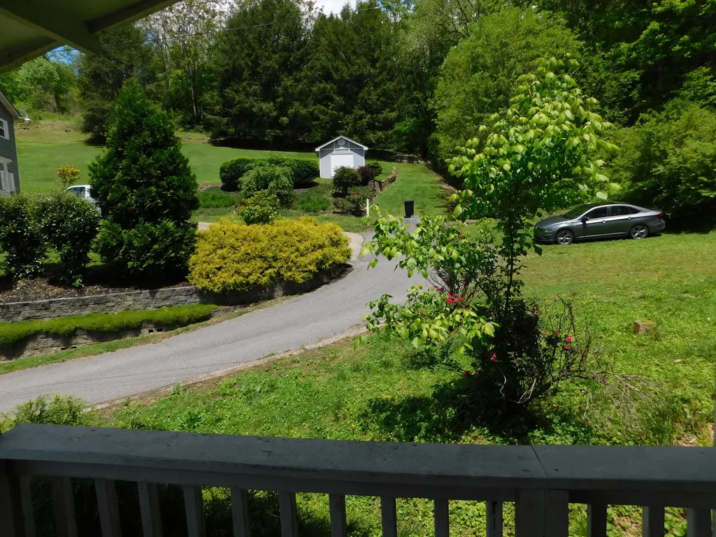 112 Sukey Ridge Road Baxter KY 40806