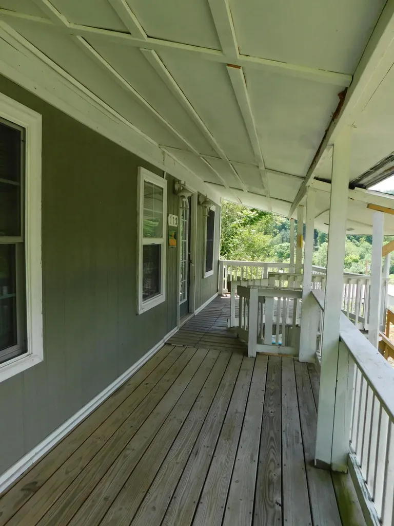 112 Sukey Ridge Road Baxter KY 40806