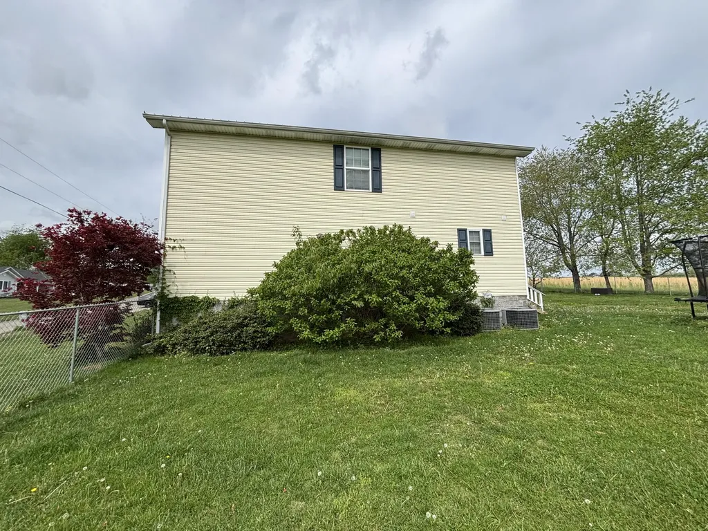 60 Clover Meadow Drive Corbin KY 40701