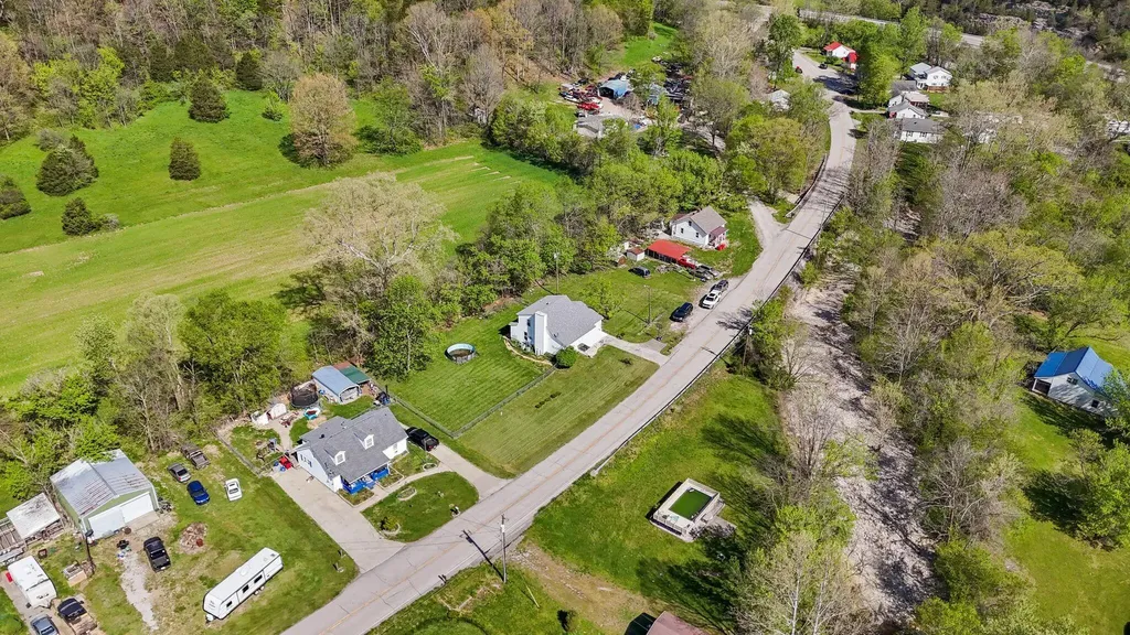 13955 Swallowfield Road Frankfort KY 40601