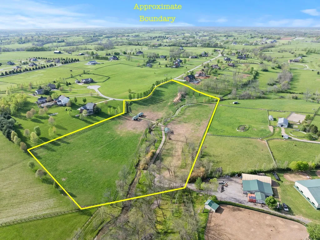 140 Seahawk Trail Midway KY 40347