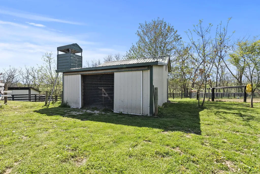 140 Seahawk Trail Midway KY 40347