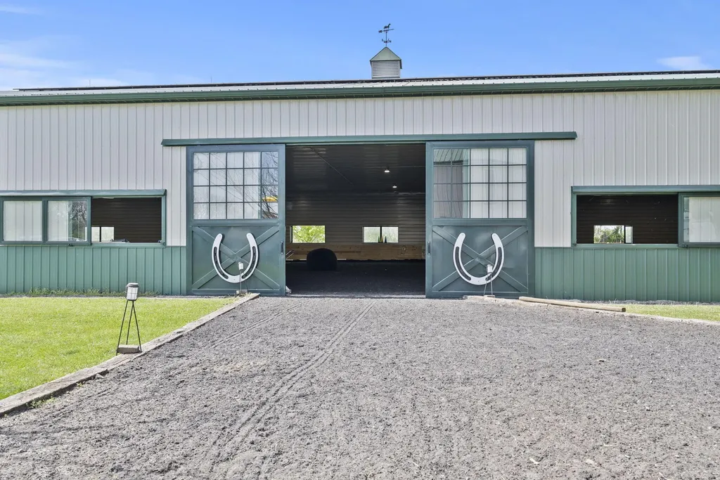 140 Seahawk Trail Midway KY 40347