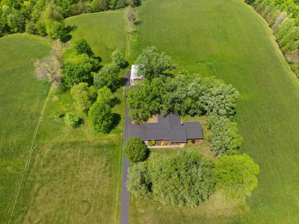 223 Lanetown Road Nancy KY 42544