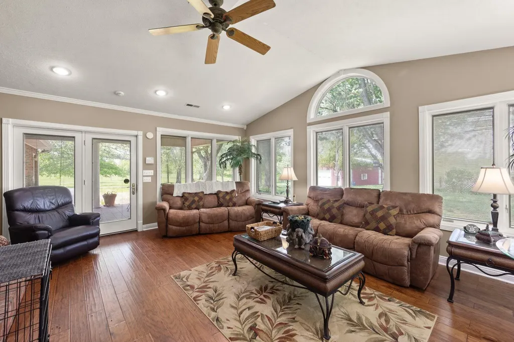 223 Lanetown Road Nancy KY 42544