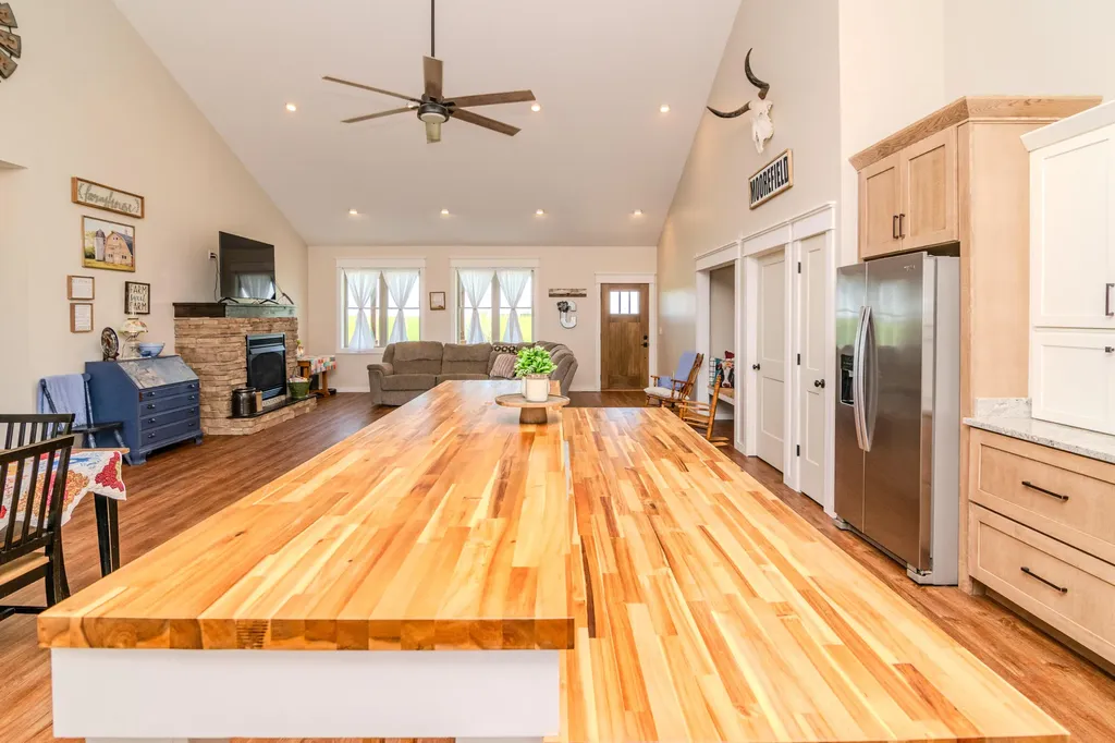 5990 Moorefield Road Carlisle KY 40311