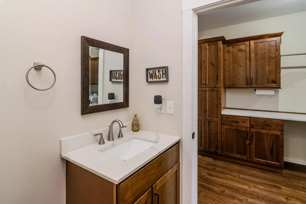 5990 Moorefield Road Carlisle KY 40311