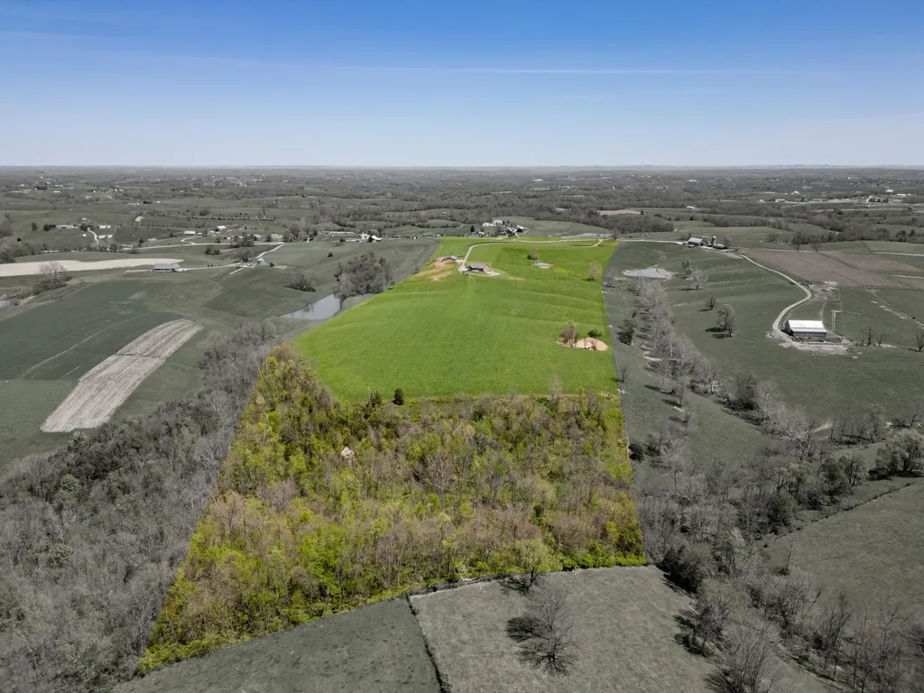 5990 Moorefield Road Carlisle KY 40311