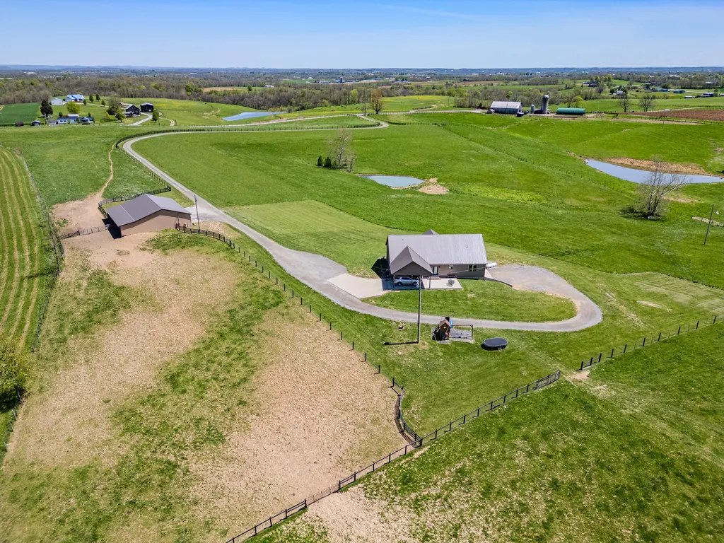 5990 Moorefield Road Carlisle KY 40311