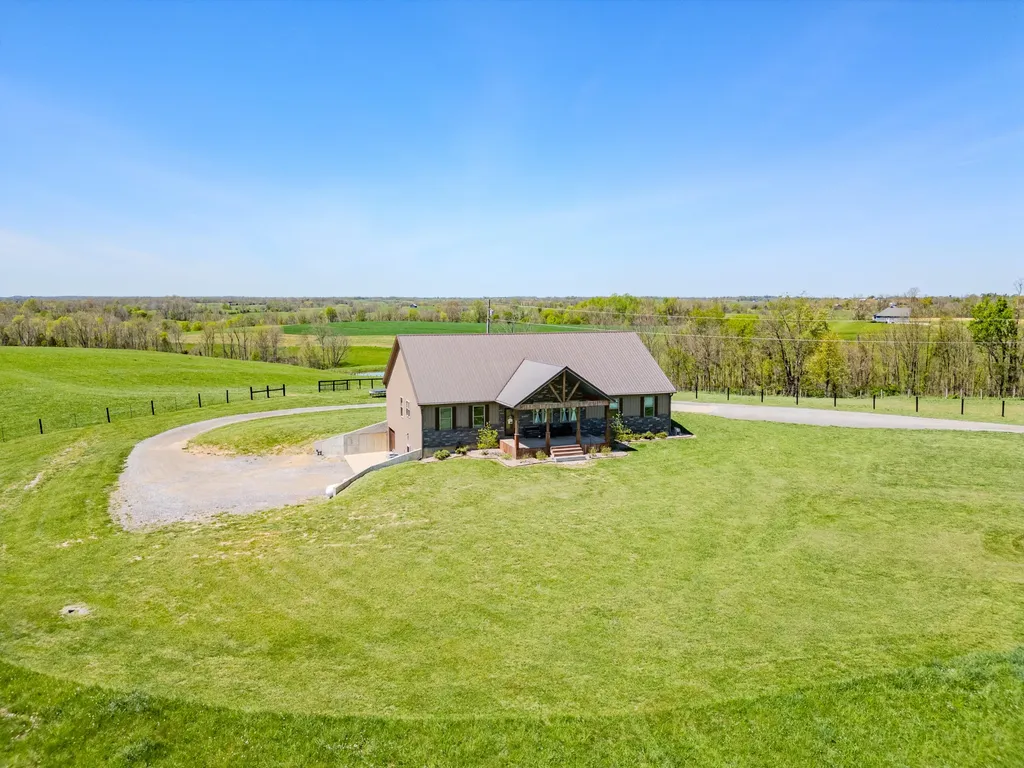 5990 Moorefield Road Carlisle KY 40311