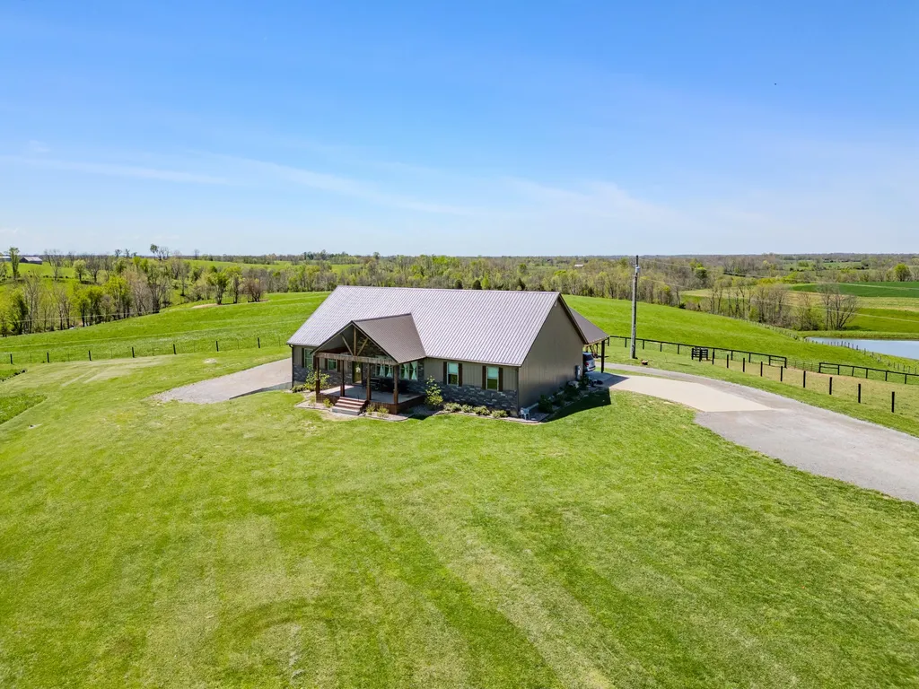 5990 Moorefield Road Carlisle KY 40311
