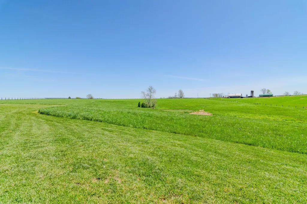 5990 Moorefield Road Carlisle KY 40311