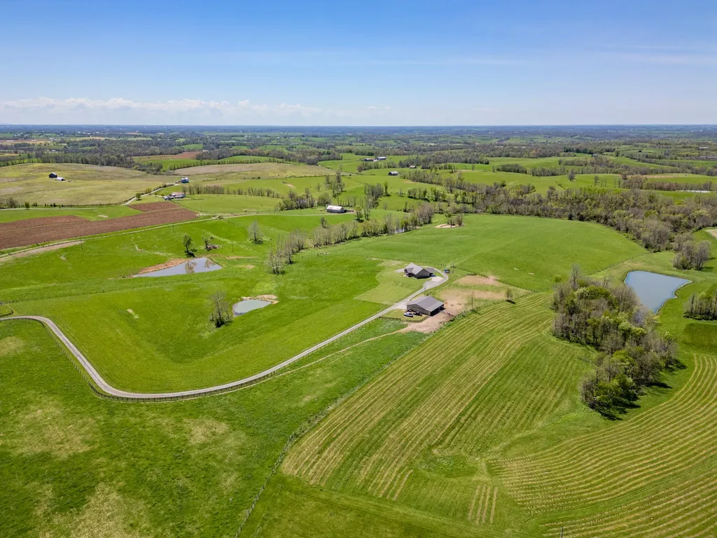 5990 Moorefield Road Carlisle KY 40311