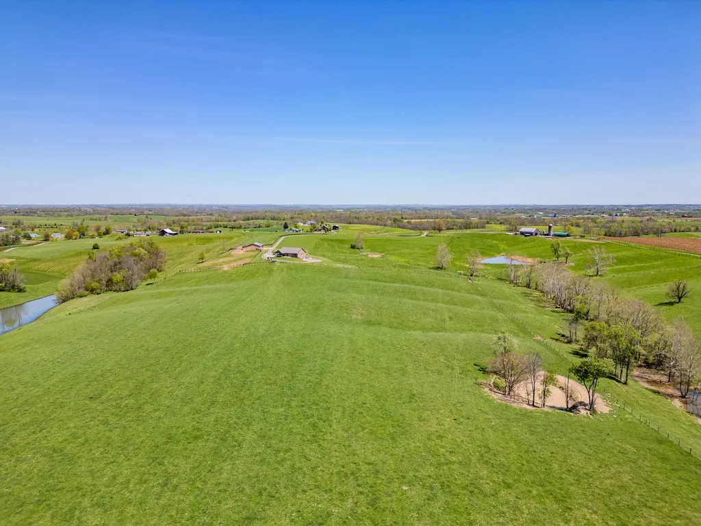 5990 Moorefield Road Carlisle KY 40311