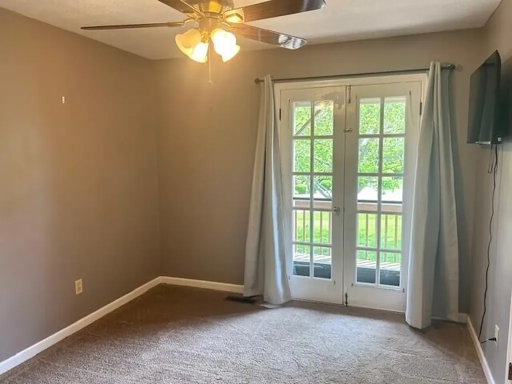 106 Cave Run Road Frankfort KY 40601