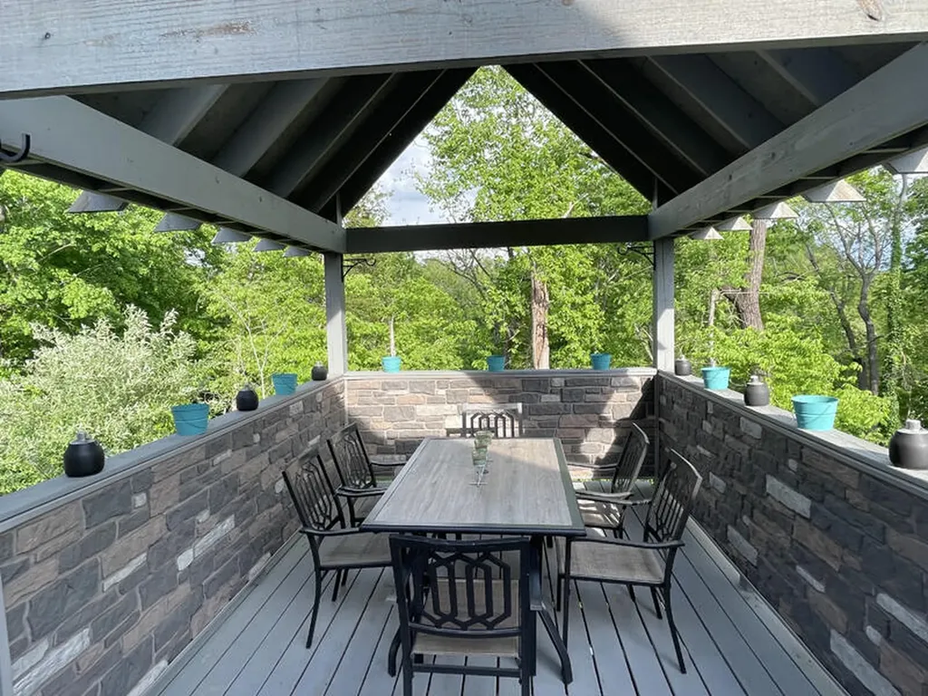 921 Boat Dock Road Somerset KY 42501