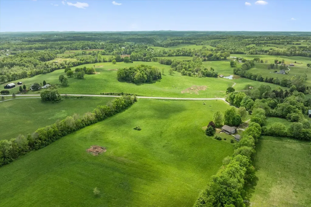 2430 Burkesville Road Albany KY 42602