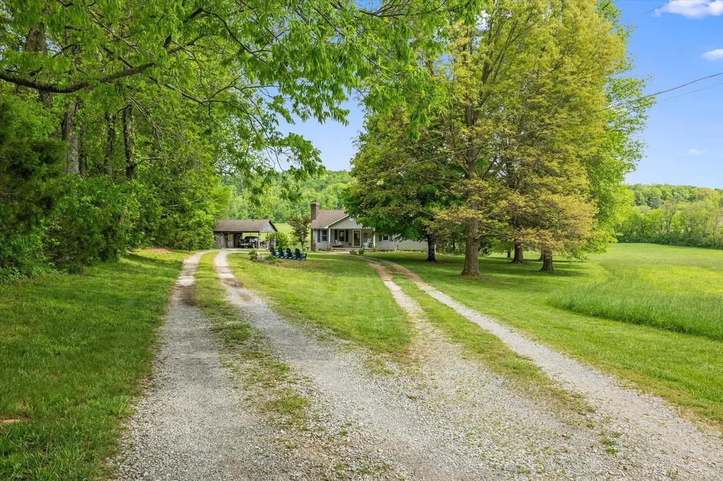 2430 Burkesville Road Albany KY 42602