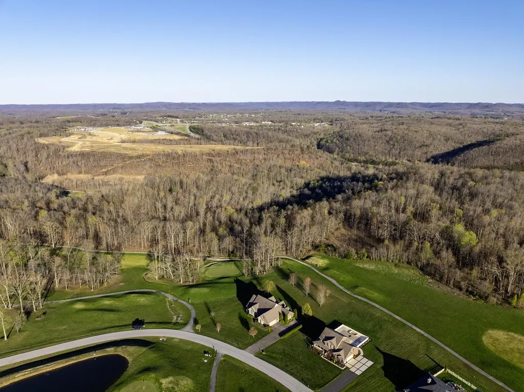 2165 Bluebank Road Morehead KY 40351