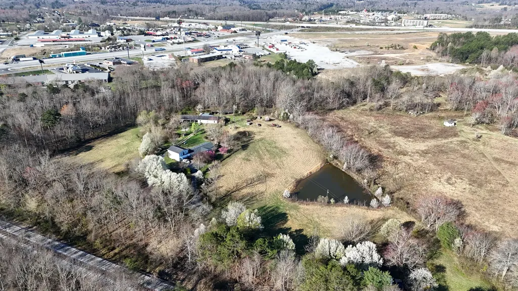 2792 Highway 1223 Corbin KY 40701