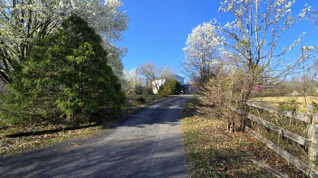 2792 Highway 1223 Corbin KY 40701