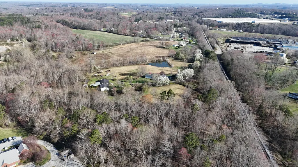 2792 Highway 1223 Corbin KY 40701