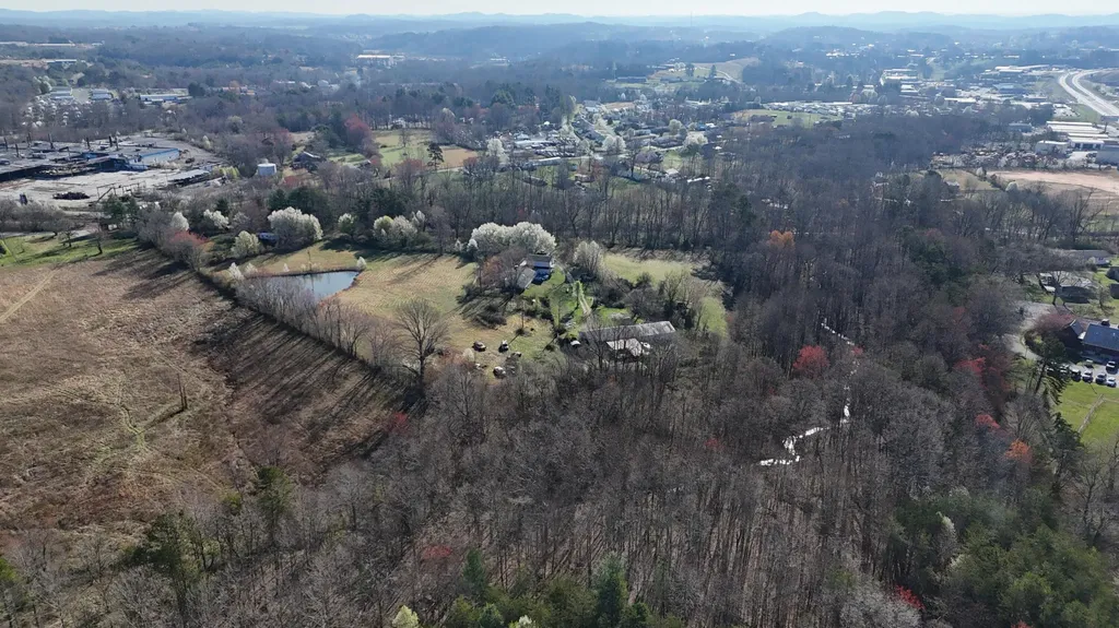 2792 Highway 1223 Corbin KY 40701