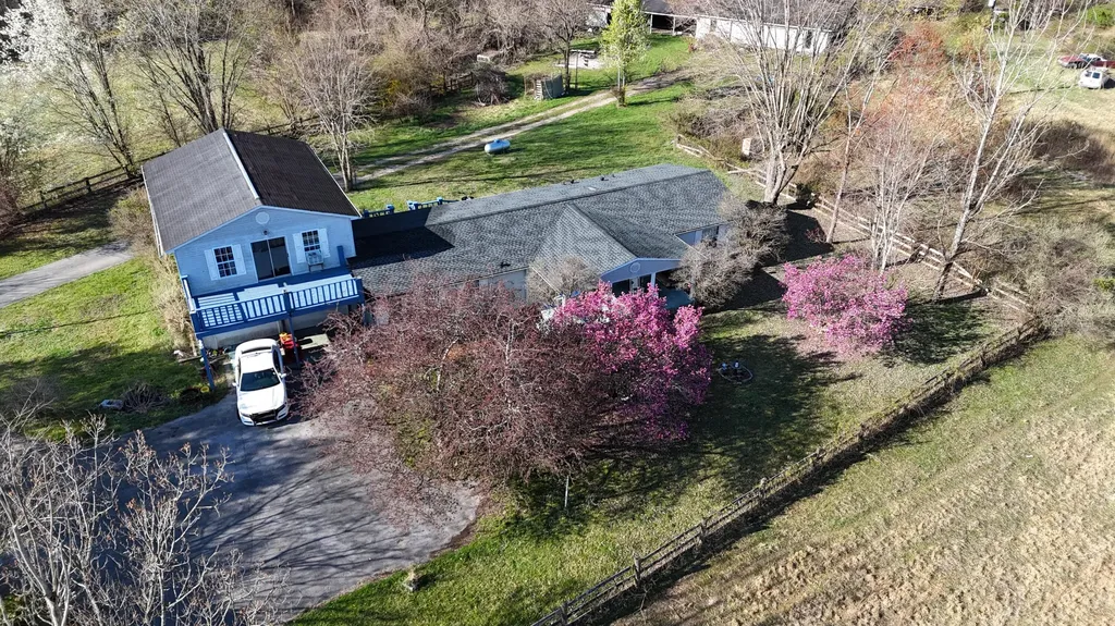 2792 Highway 1223 Corbin KY 40701